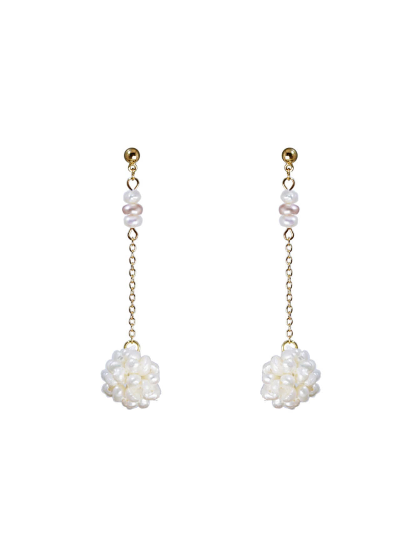 Boucles d'oreilles pendantes chic en perles d'eau douce naturelles