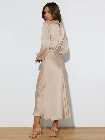 Robe longue chic satin