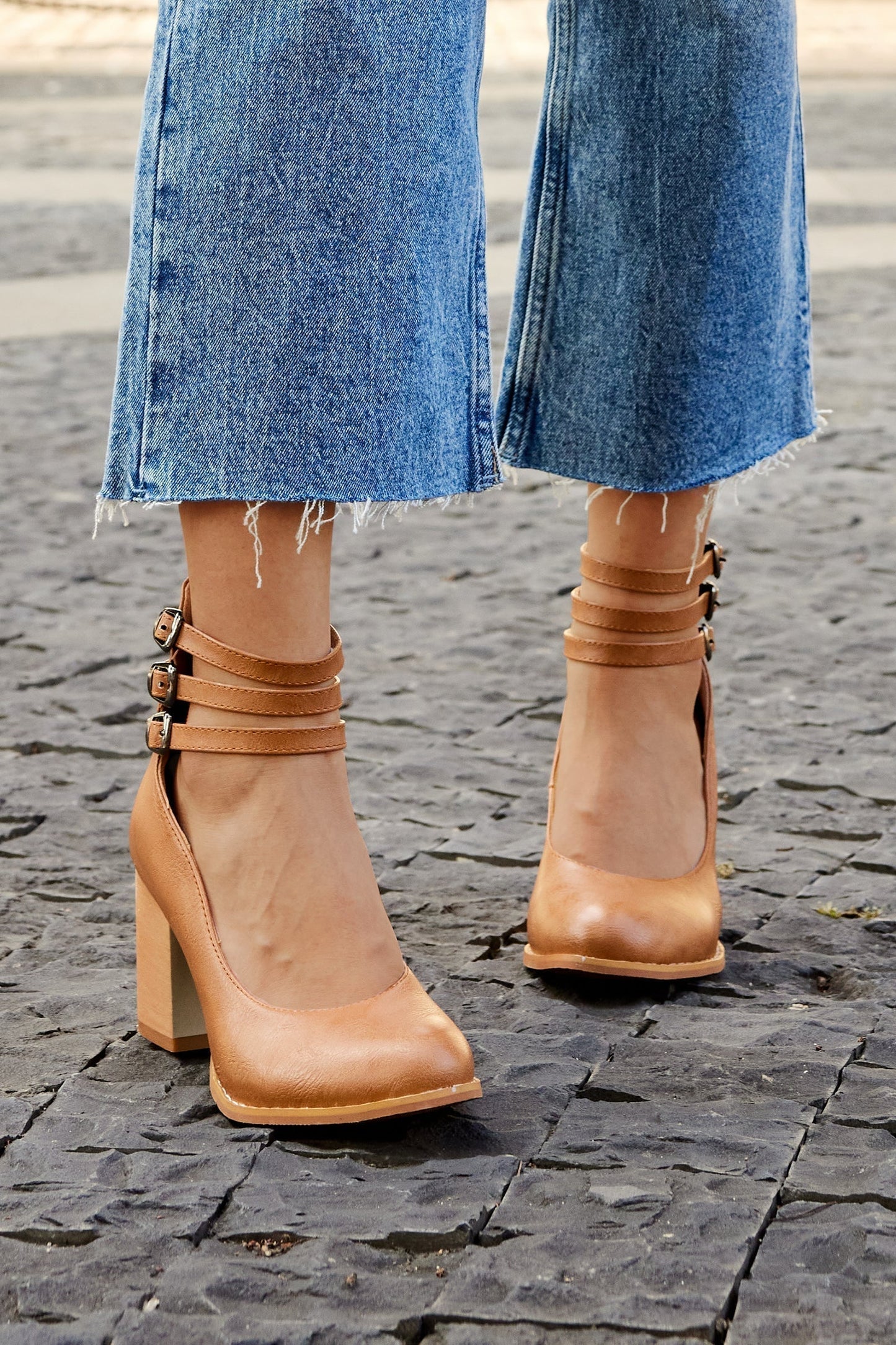 Elisa™| Sandales lisses à talon épais