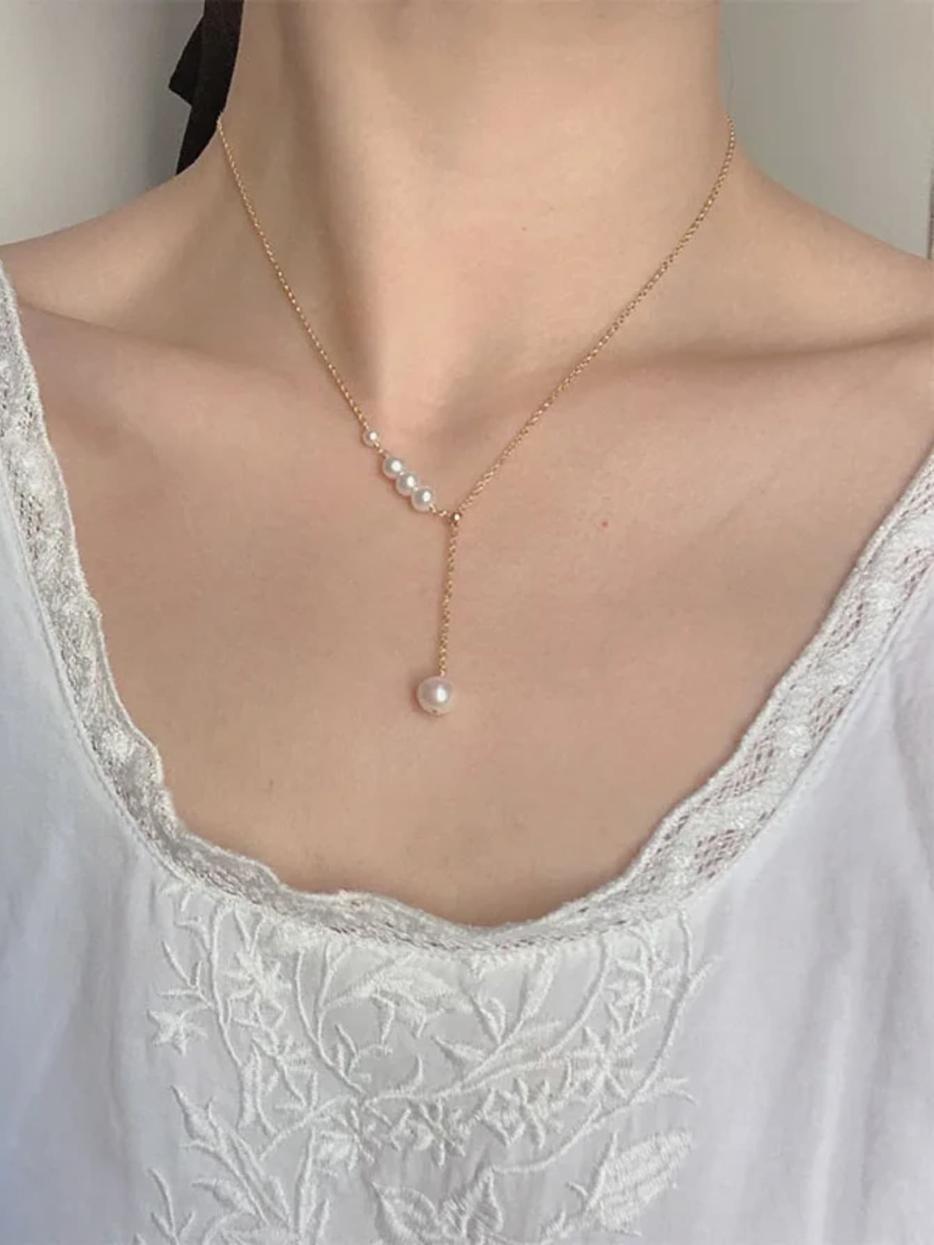 Collier pendant avec perles pour femme