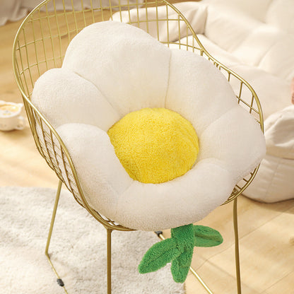Coussin de sol futon fleuri pour la maison, idéal pour les petits espaces.