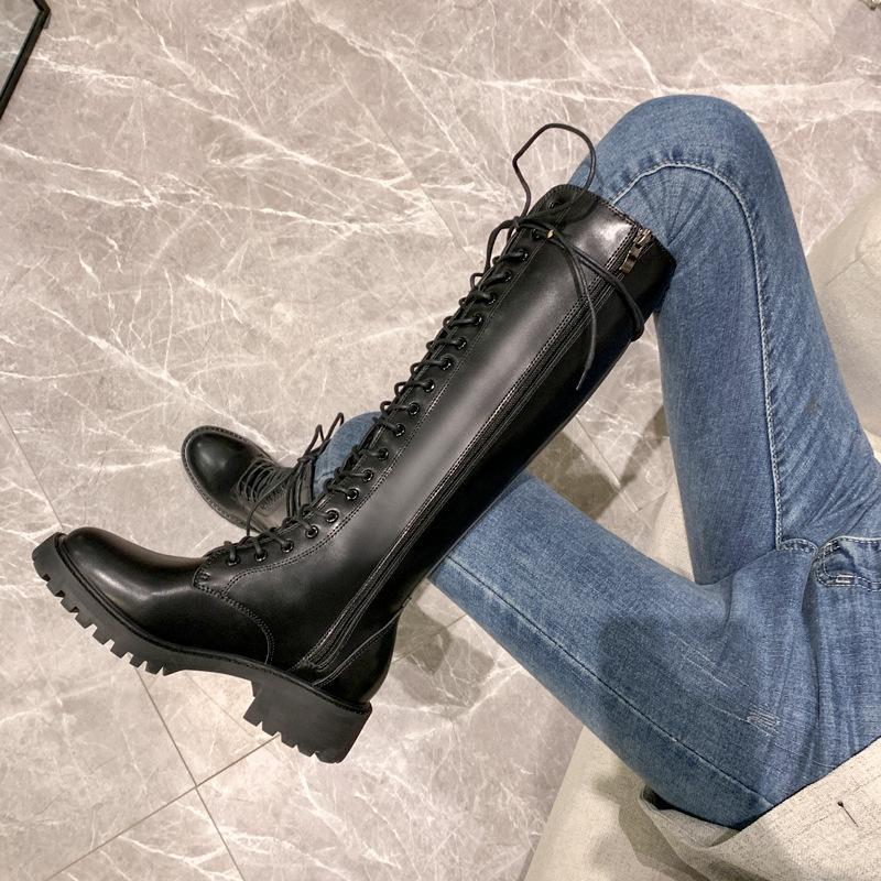 Bottes hautes à lacets noires