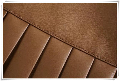 Jupe à volants en cuir