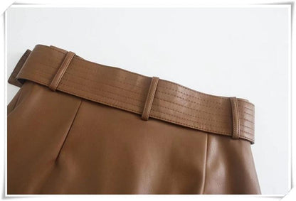 Jupe à volants en cuir