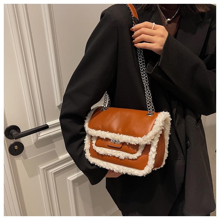 Sac à main moumoute