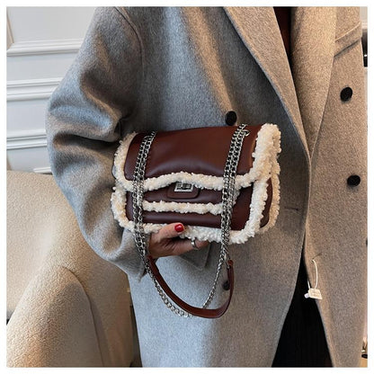 Sac à main moumoute