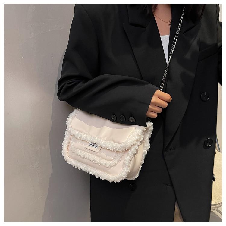 Sac à main moumoute