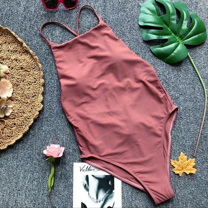 Maillot de bain une pièce dos nu